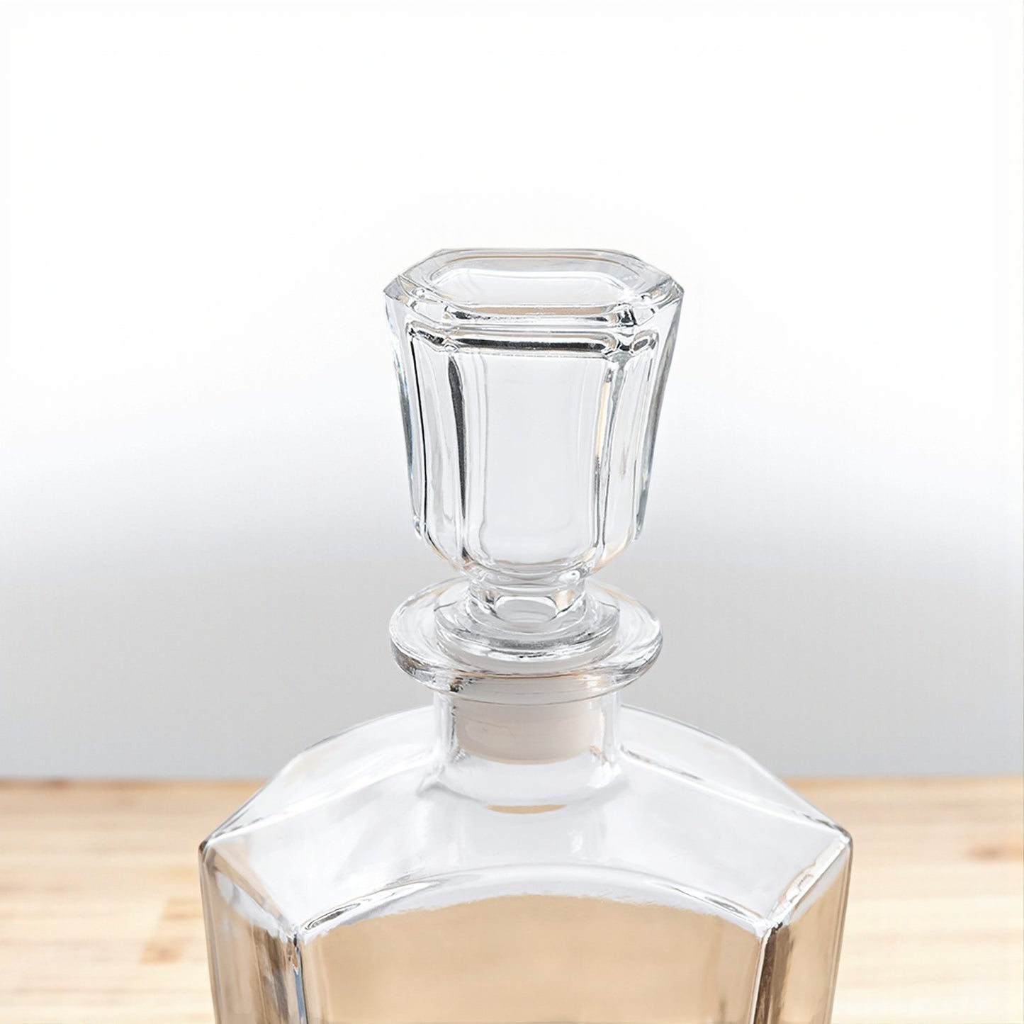 Capitol Whiskey Decanter by Memories and Effects - Set of 6