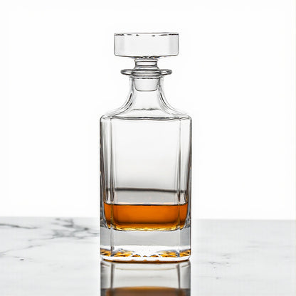 Classic Whiskey Decanter by Memories and Effects - Set of 6